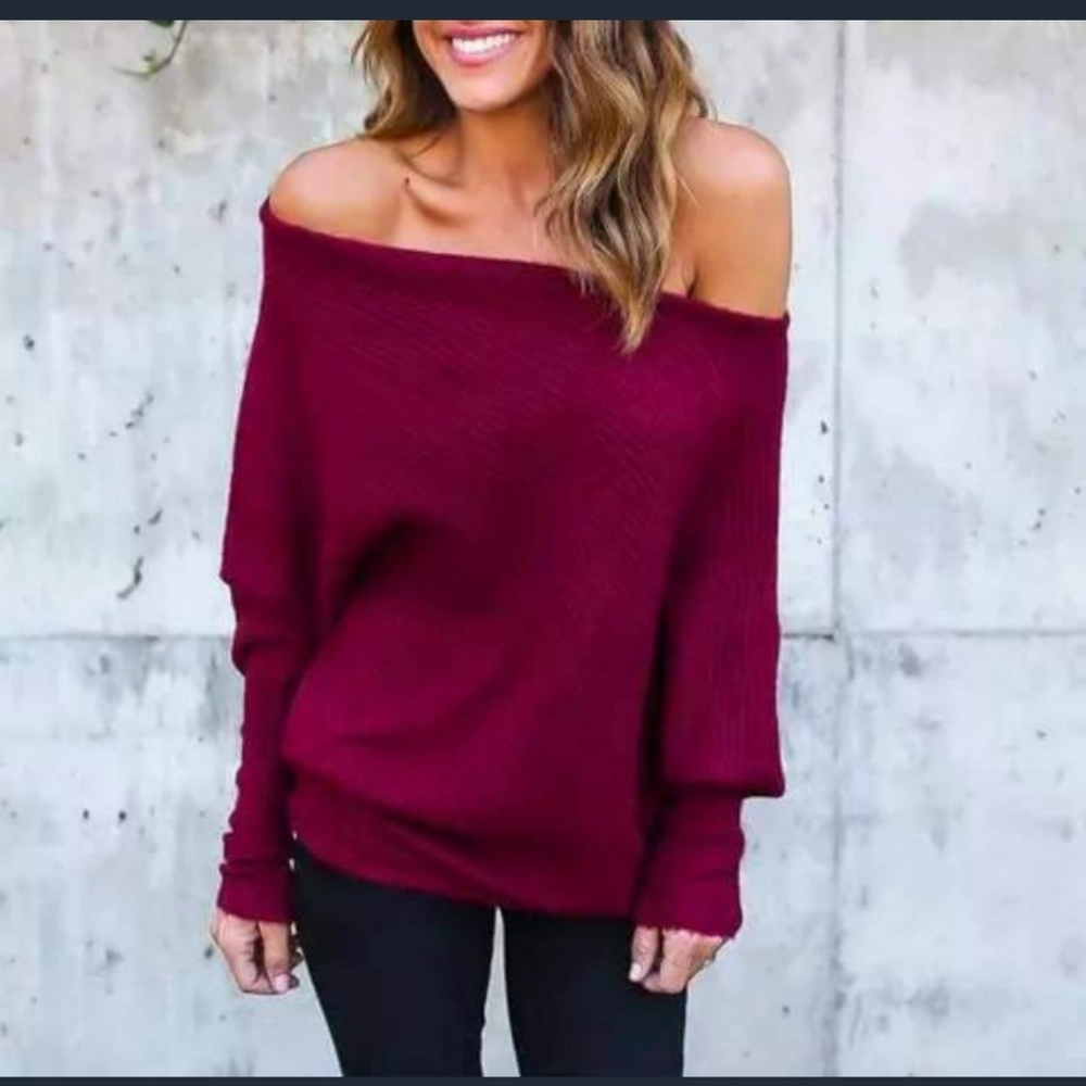 Off-shoulder slouchy sweater